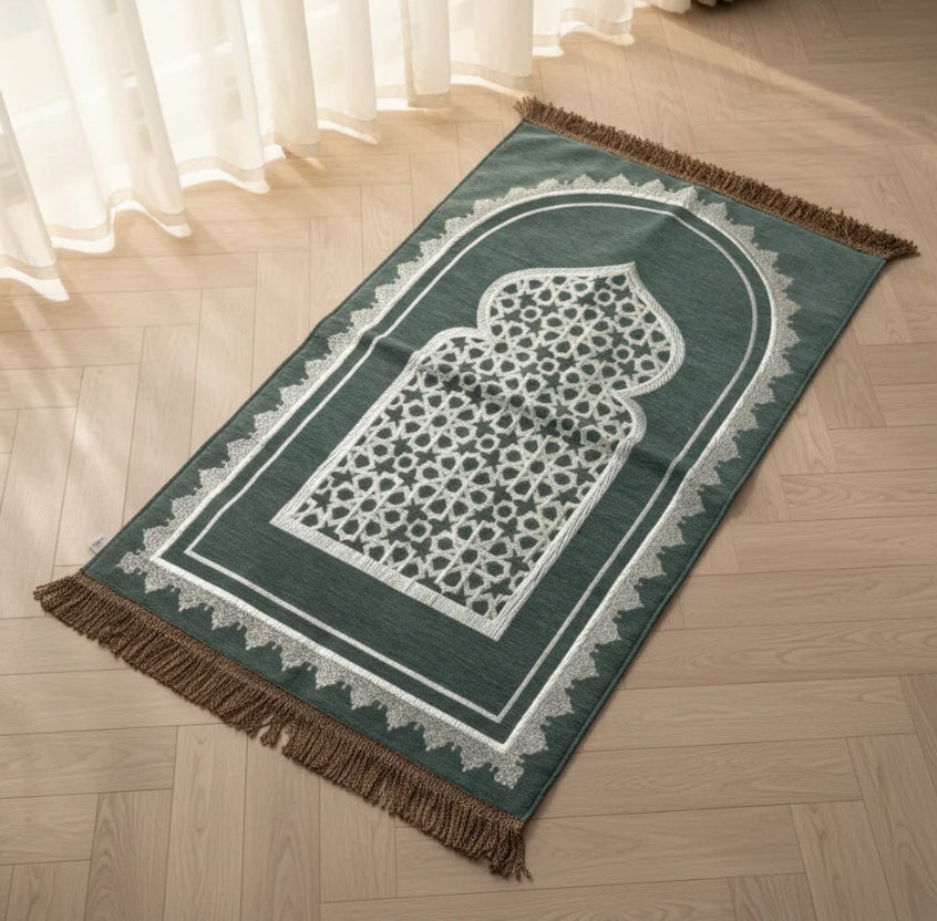 Green Lattice Arch Prayer Mat
