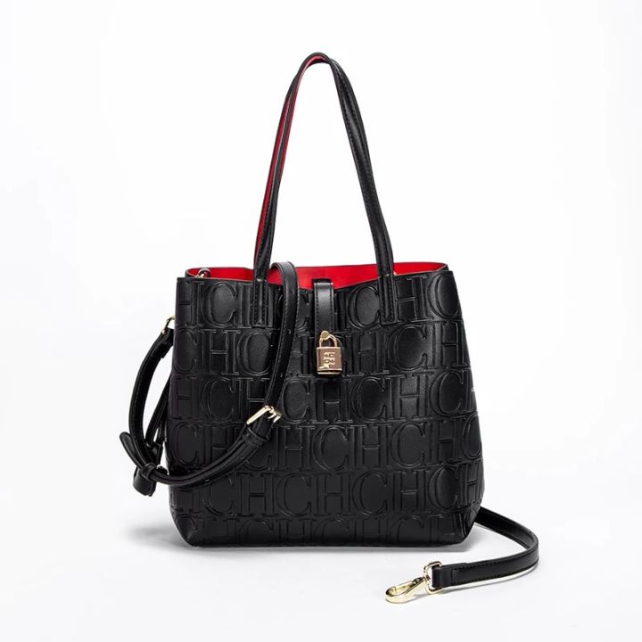 Carolina Herrera Matryoshka

Locked