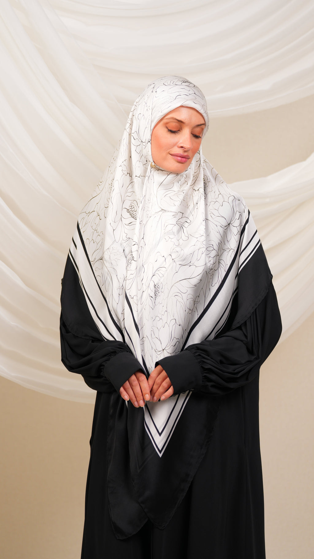 Scilla Turkish scarf Qtr 1