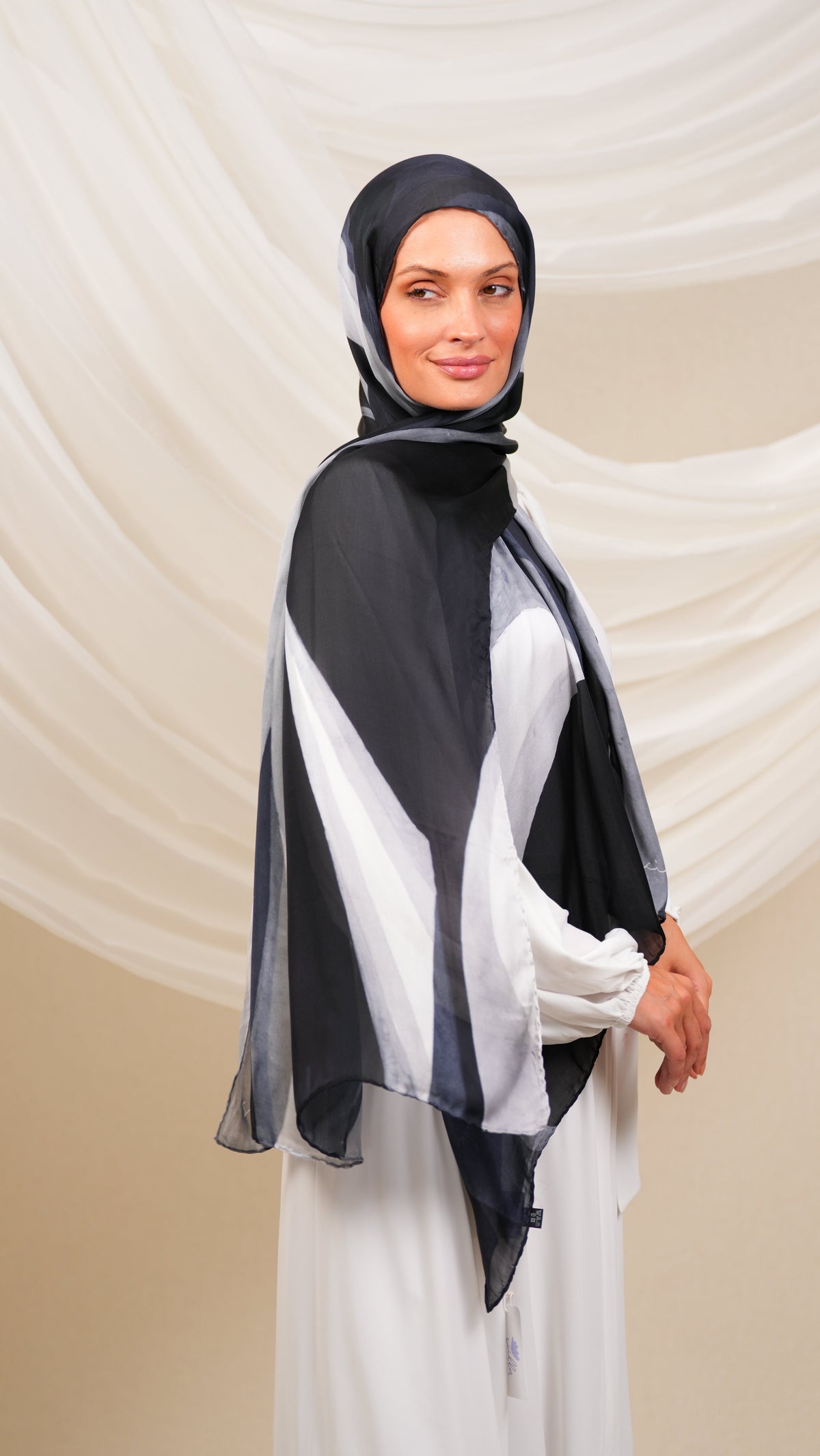 Scilla Turkish shawl dtr4